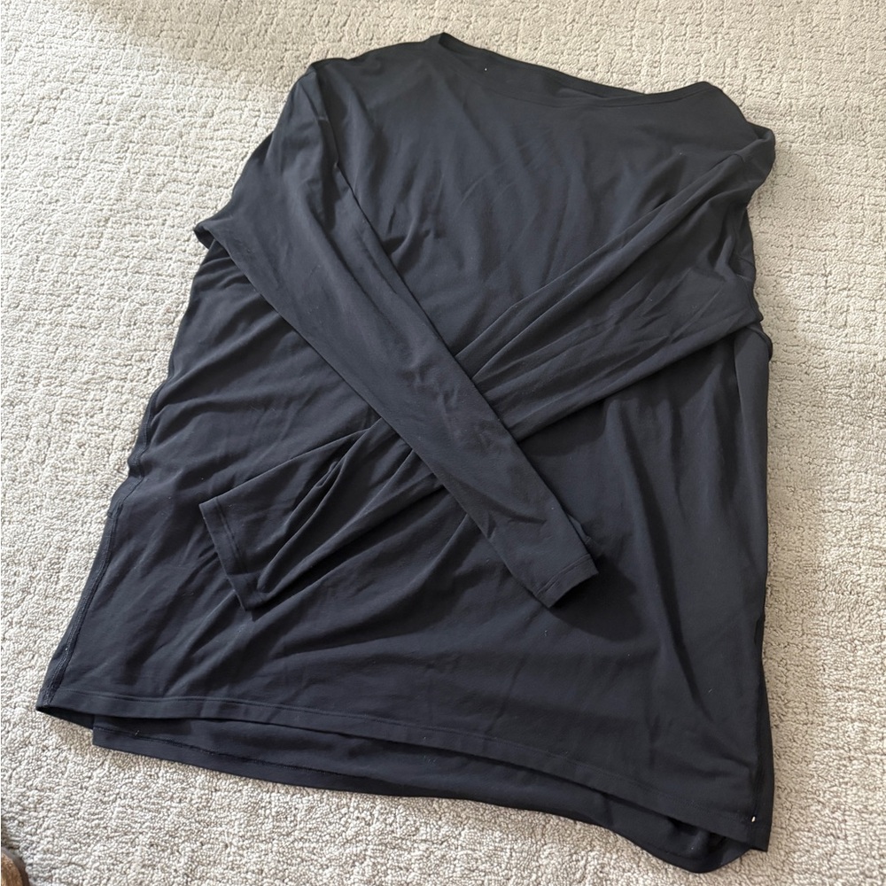 Women’s  Black Long Sleeve Shirt
